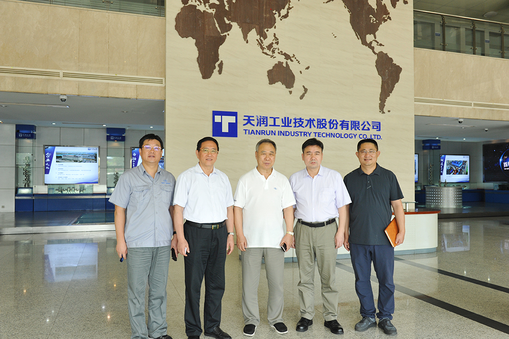 合影1.JPG
