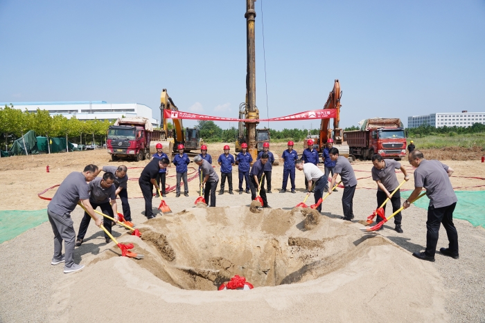 天润工业南海厂区B5对击锤厂房项目奠基仪式顺利举行