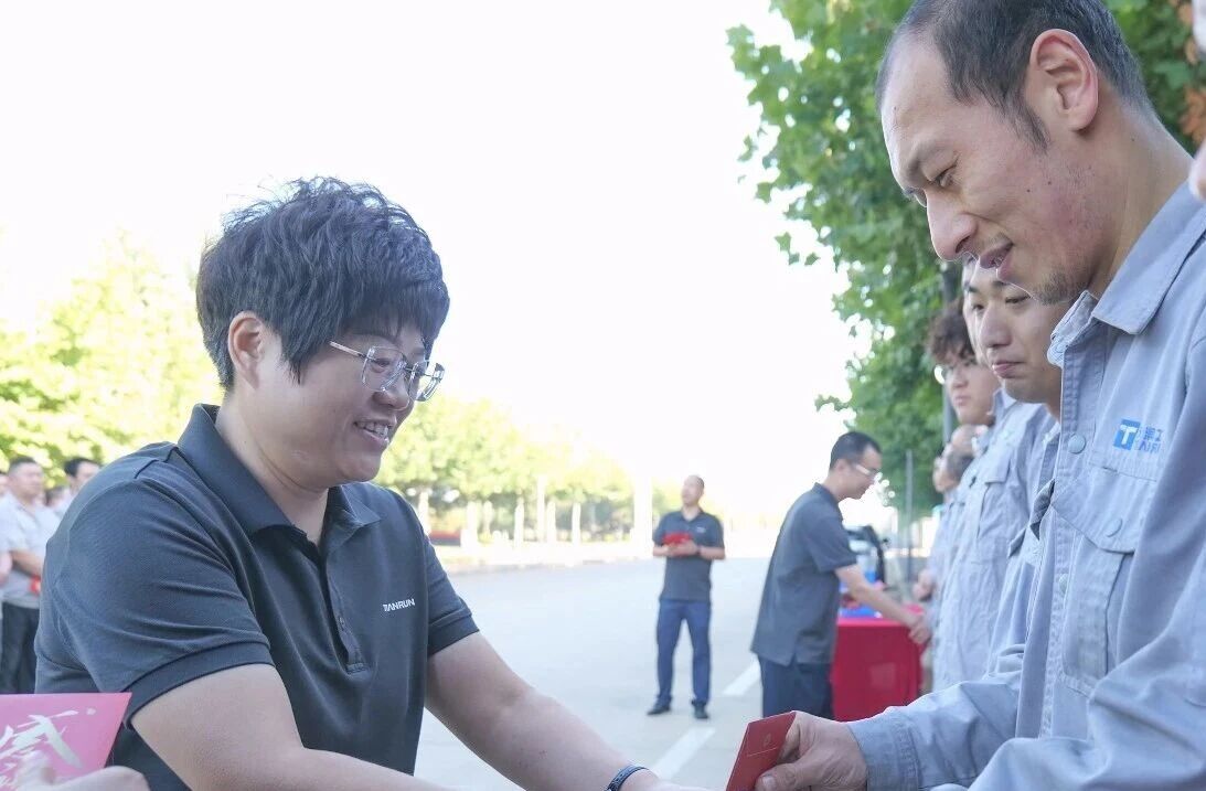 百日坚守 同心奋战 天润工业开展岗位坚守慰问激励活动